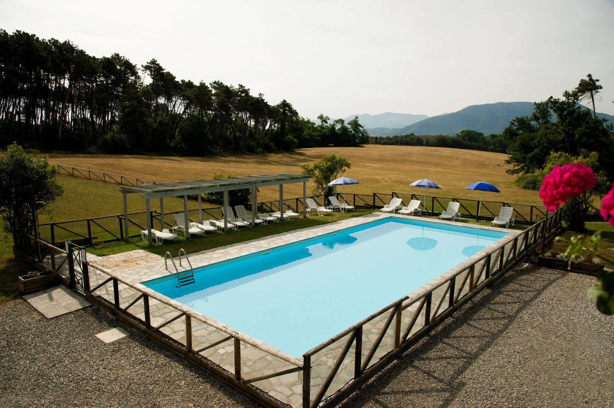 Residence Tourist Lucca Exterior photo