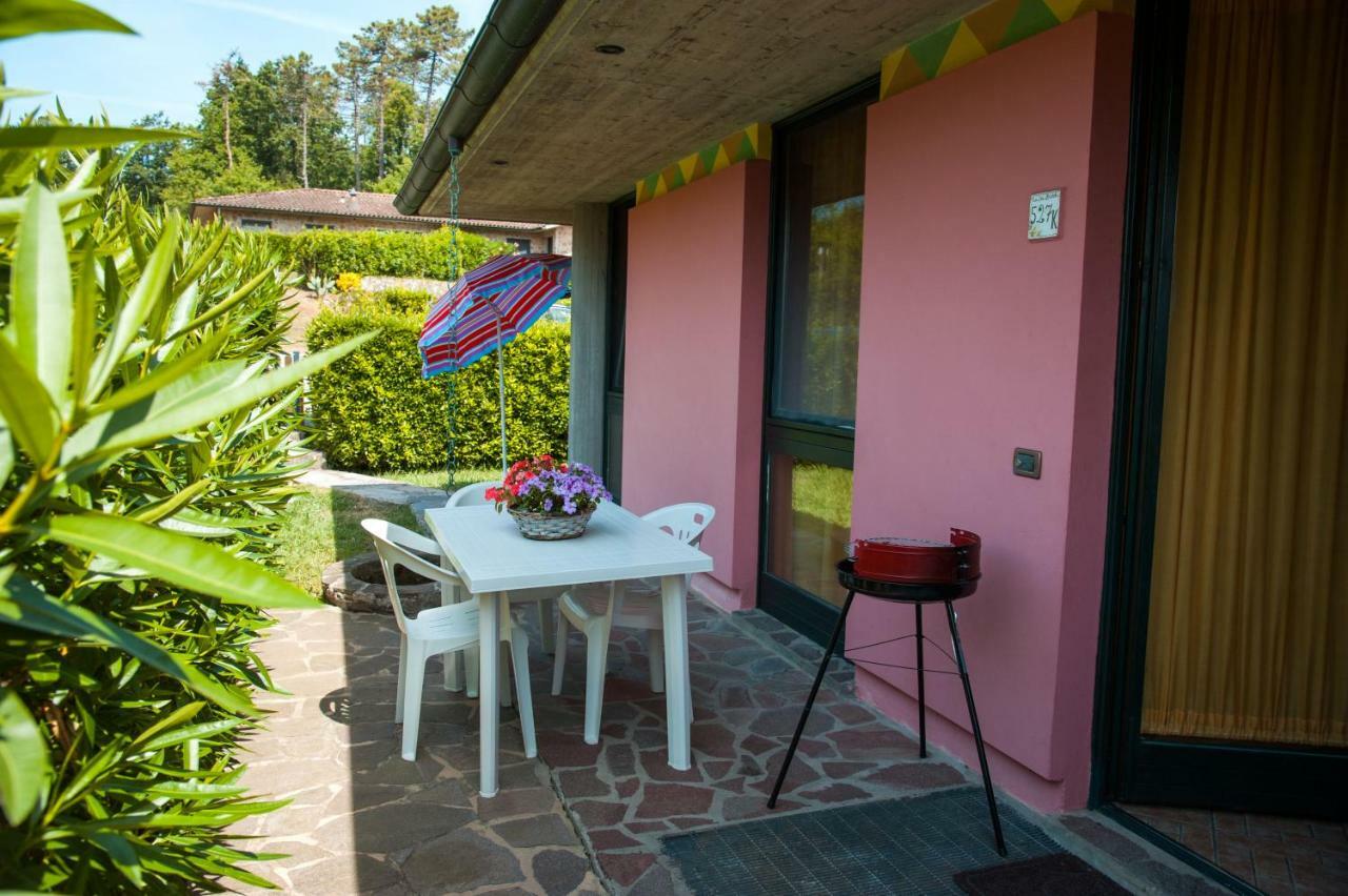 Residence Tourist Lucca Exterior photo