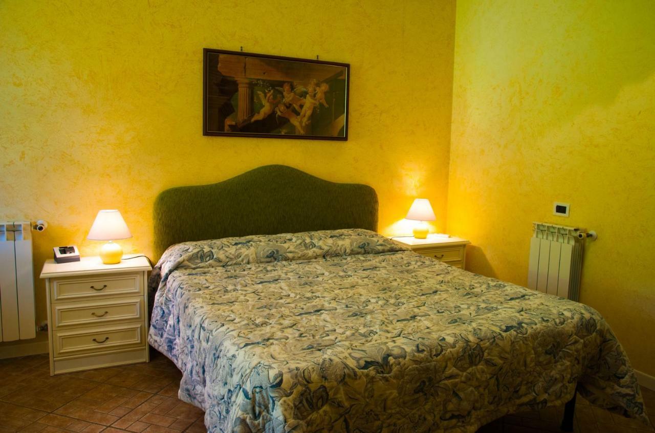 Residence Tourist Lucca Exterior photo